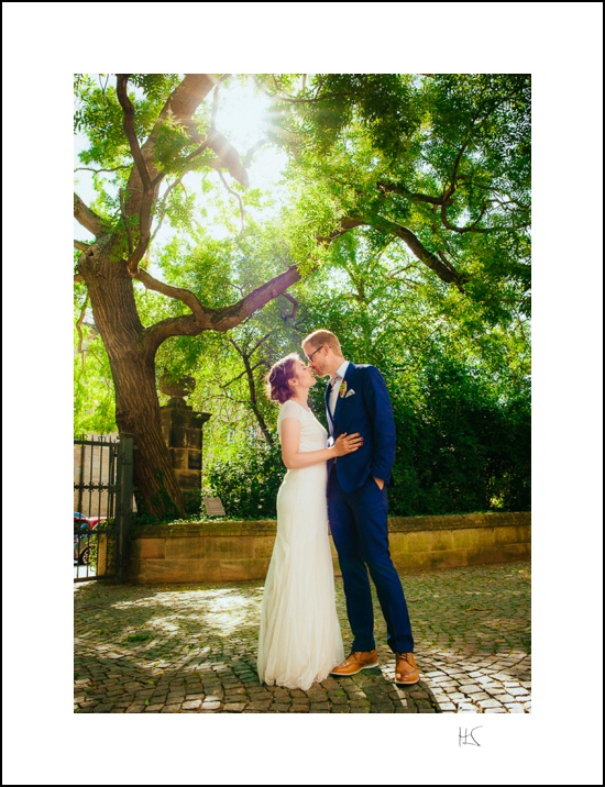 Fotoshooting mit dem Brautpaar im Stadtpark in Fürth